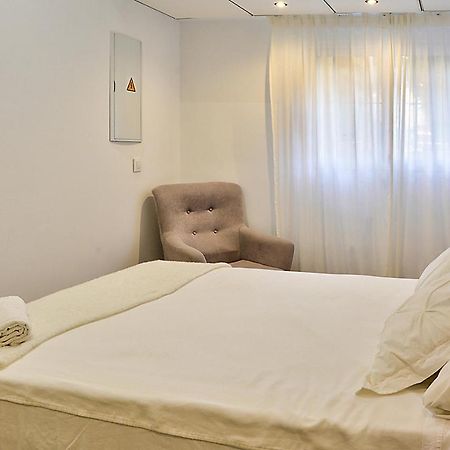Apartsuite B&R Triana Arellano Sevilha Exterior foto